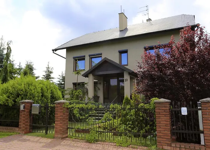 10 Bed and Breakfast