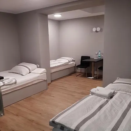10 Bed & Breakfast Poznan